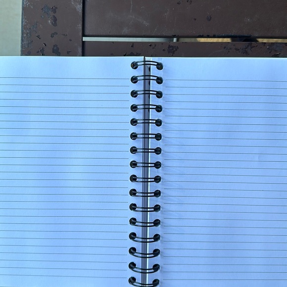 🐝 Be Humble & Kind 🐝 White Spiral Bound Journal - Picture 3 of 4